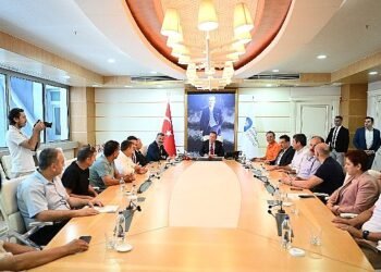 Başkan Böcek’ten Kaş Kınık’a OSB