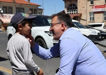 Başkan Savran,Esnaf ve ev ziyaretlerinde bulundu 