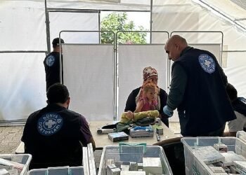 Dünya Doktorları Tam Donanımlı Mobil Sağlık Hizmetleriyle Sahada Önemli Görev Üstleniyor