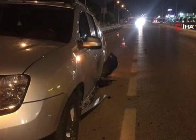 Kazada kopan tekerlek başka kazaya sebep oldu: 2 yaralı