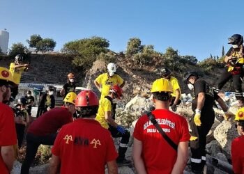 Milas belediyesi arama kurtarma ekibi eğitimlerine devam ediyor 