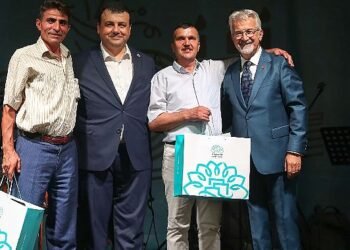 Nilüfer ailesi 36. yaşını kutladı