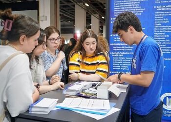 Okan Üniversitesi Tercih Fuarı’nda aday öğrencilerle buluştu