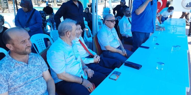 Terörle Mücadele Derneğinin Şehit ve Gaziler İçin, Düzenlediği Aşure İkramı İlgi Odağı Oldu.