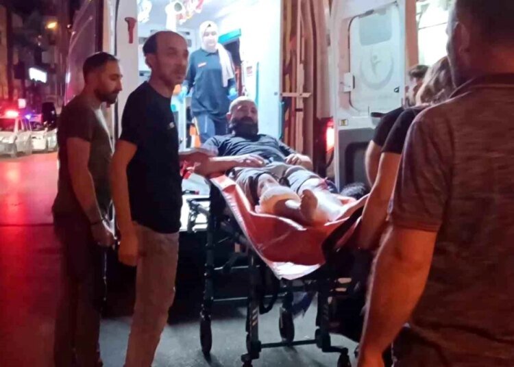 Gebze’de Çay Ocağında Silahlı Saldırı: İşletmeci Yaralandı