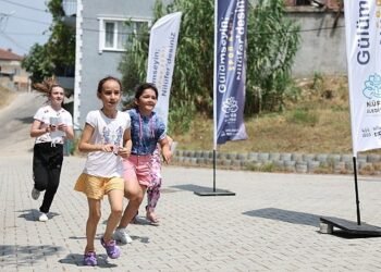 Hem yarıştılar, hem eğlendiler