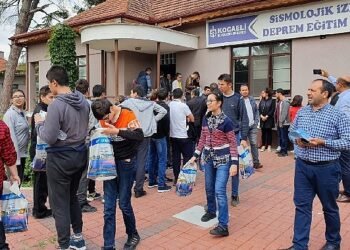 Kocaeli Büyükşehir’den deprem farkındalığı eğitimleri