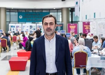 KTO Başkanı Selçuk Öztürk KTO Karatay Üniversitesi KTO Erosisteminin en önemli parçasıdır 