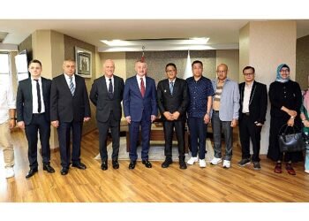 Büyükakın, Padang Belediye Başkanını ağırladı