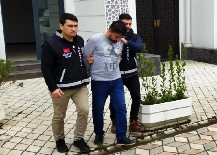 Eşini ve kayınbabasını öldürmüştü, cinayetten önce adım adım takip etmiş