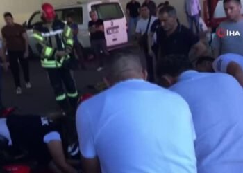 Kaza yapan elektrikli bisiklet yan yattı: Yaşlı çift yaralandı