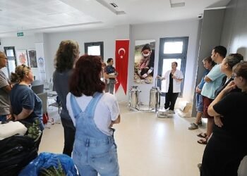 “Meslek Fabrikası Eğitimleri Efes Tarlası Yaşam Köyü’nde Devam Ediyor”