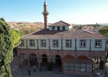 Tarihi Küçükköy Camisi’ni Restorasyon Projesi Tamamlandı