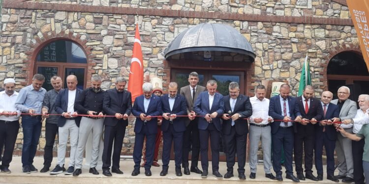 Hikmetiye Cami Müze Açılışındaki Sahne Şahane…