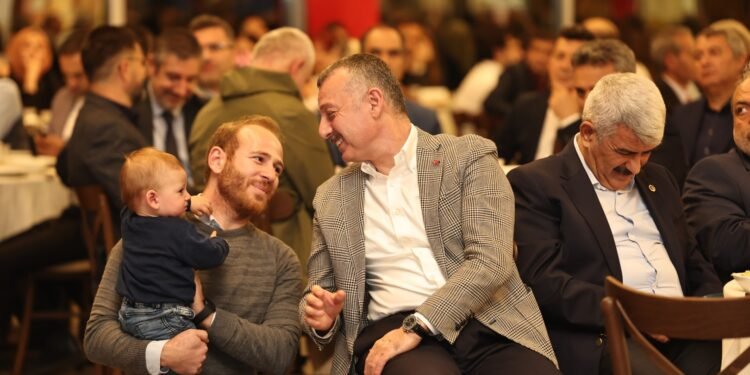 mazlumun yanında dururuz” dedi.