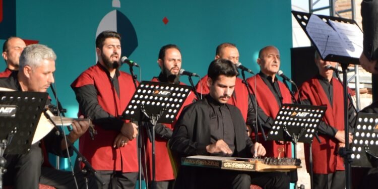 Konya Festivali’nde göz doldurdu