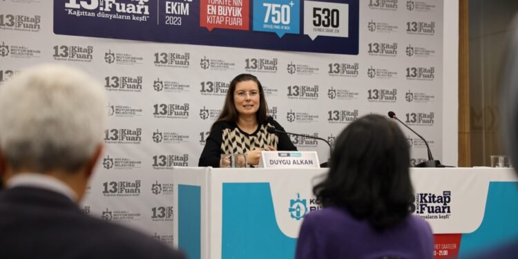 Gençlerimizin ellerinden aldığımız en büyük şey hayalleri