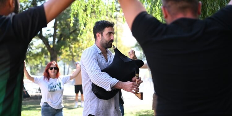 KARTEPE’DE ARTVİNLİLER PİKNİĞİNDE BULUŞTU