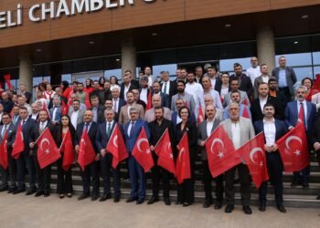 Cumhuriyet’in 100. Yılında  KOTO kırmızı- beyaza boyandı