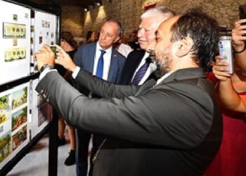 Arı ve Arıcılık Sergisi İzmir’de Kapılarını Açtı