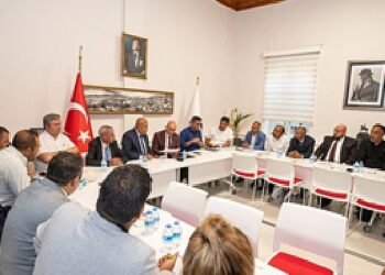 Başkan Soyer, Roman Dernekleriyle İşbirliği Protokolü İmzaladı