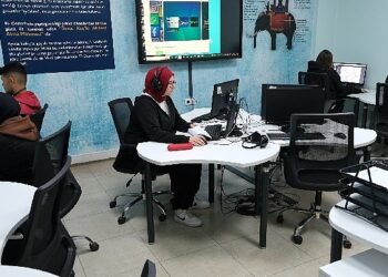 Beş Bin 200 Öğrenci Ders Başı Yaptı