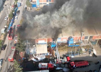 Kocaeli’deki Plastik Fabrikasında Kimyasal Tank Patladı