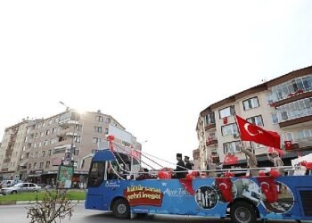 Kültür Sanat Otobüsü Cumhuriyet Turunda