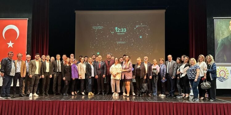 Kocaeli’de deprem öncesi yapılan binalarda yaşıyorlar