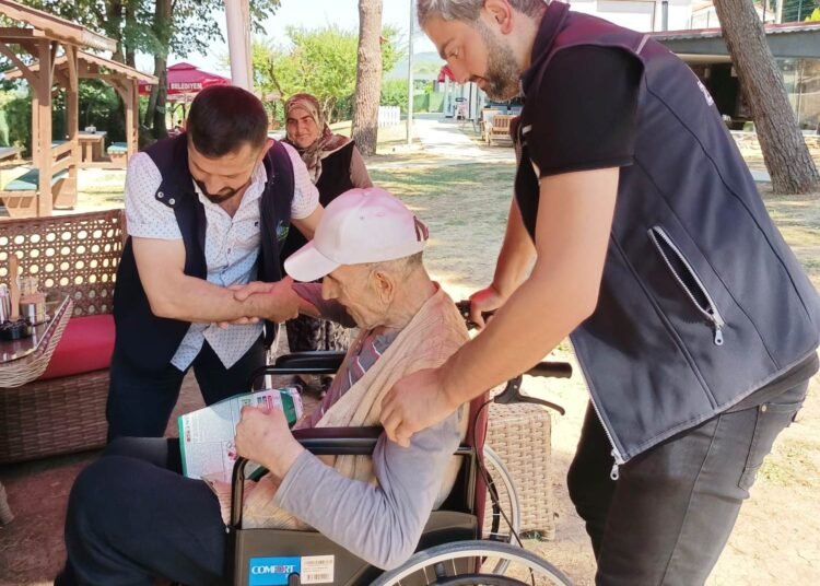 ÜÇ YIL SONRA EVİNDEN ÇIKTI   