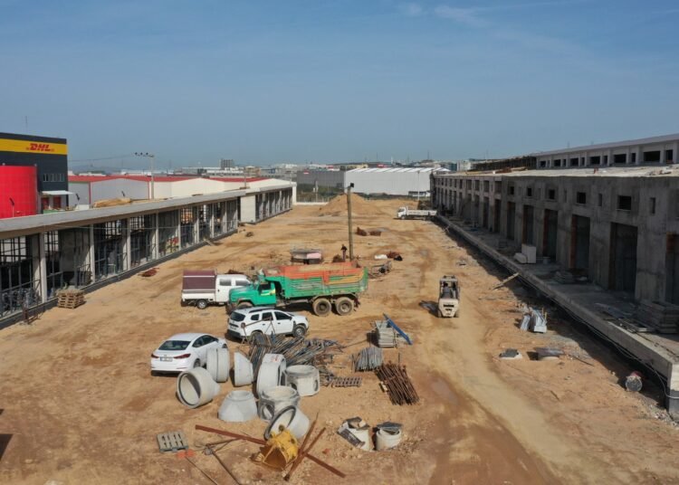 Gebze bölgesine artı değer katacak; Yeni hal binasında ilerleme; % 55