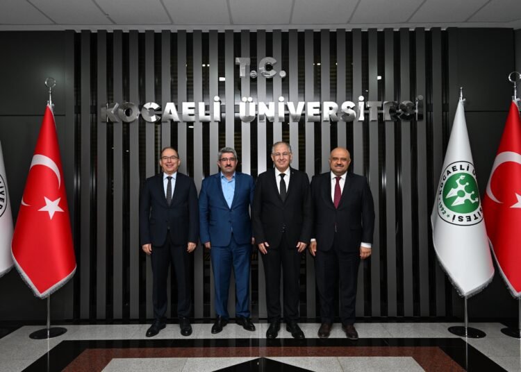 KOTO’dan KOÜ Rektörü Prof. Dr. Cantürk’e ziyaret