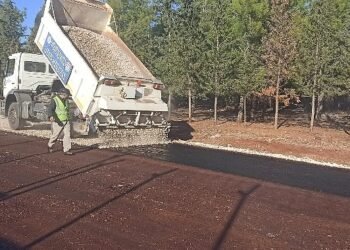 Büyükşehir Kırsal Mahallelerde Yol Çalışmalarını Tamamladı