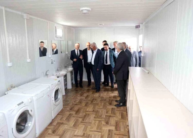 Çayırova Belediyesi, Çağdaşkent Geçici Barınma Alanını Tanıttı