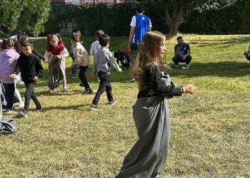 Domino’s Düş Gezgini Ateşböceği mobil eğitim tırı Ankara’ya ulaştı