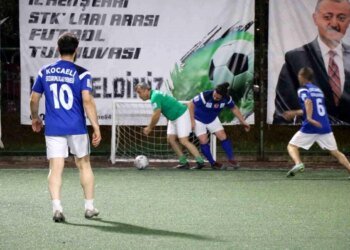 Kocaeli Hemşehri Dernekleri Futbol Turnuvasında Son 16’ya Kaldı
