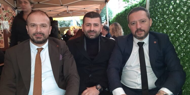 Pizza Storm Kartepe Şubesi; FSM Açıldı..