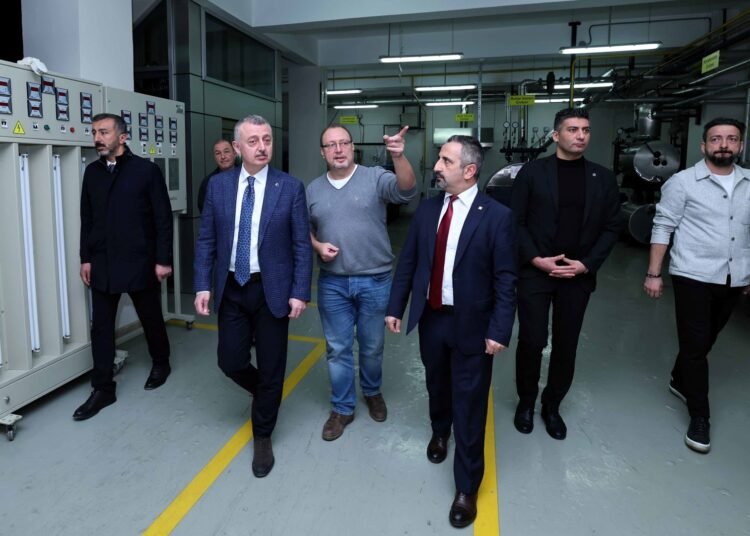 Başkan Büyükakın, Makine Mühendislerine konuk oldu