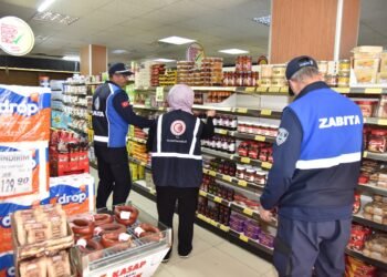 KARTEPE’DE GÜVENLİ ALIŞ-VERİŞ İÇİN DENETİMLERE DEVAM