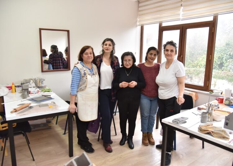 KARTEPE’DE SERAMİKTEN SANATA