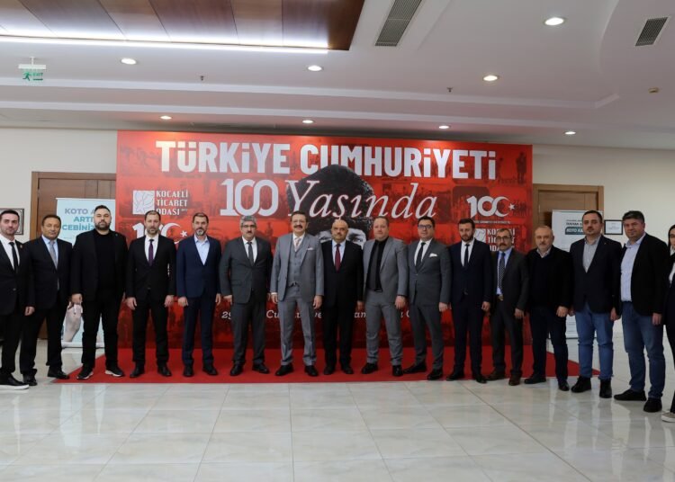 Hisarcıklıoğlu’ndan Kandıra Belediye Başkanı Adnan Turan’a: İş dünyası vizyonuyla Kandıramızın marka değerini artırdı