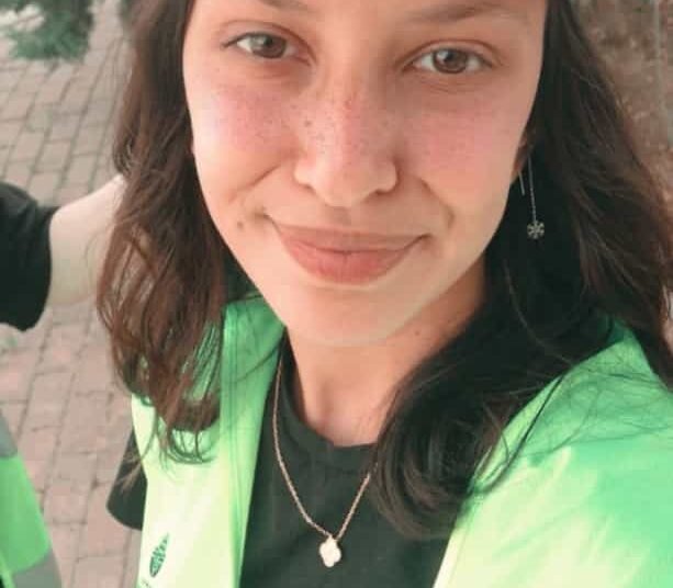 ANNESİNE-BABASINA VERDİĞİ SÖZÜ TUTTU, AVUSTRALYA’DA “SÜPER ÖĞRENCİ” ÖDÜLÜNÜN SAHİBİ OLDU!