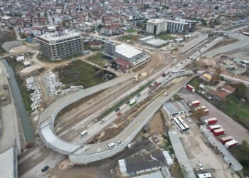 Yeşilova Solaklar Kavşağında 5’te 4 tamam