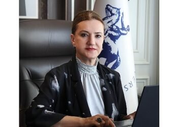 Deü ağız ve diş sağlığı merkezine sağlık bakanlığından tam puan