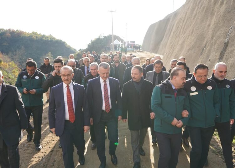 İhsaniye Barajı Açılışı ile Kocaeli Çıtasını Yükseltti