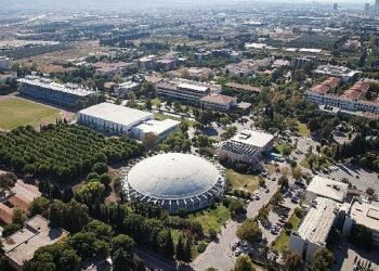 Ege Üniversitesi, 14 göstergede en iyi ilk 5 üniversitesi arasında yer aldı