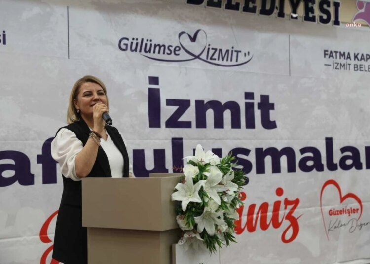 İzmit Belediye Başkanı Fatma Kaplan Hürriyet, Esnaflarla Buluştu