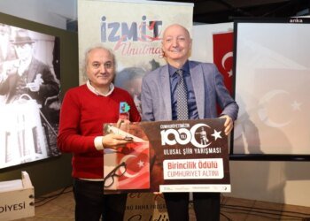 İzmit Belediyesi, Nazım Hikmet’i 122. doğum gününde anma etkinliği düzenledi