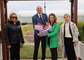 İzmit Belediyesi, TEMA Vakfı Kurucularını Anma Programı Düzenledi