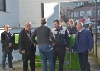 Kanser hastası oğlunu tedaviye götüren baba, kaza sonucu hayatını kaybetti